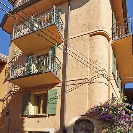 Дом отдыха Terrazza Vista In Centro Гардоне Ривьера